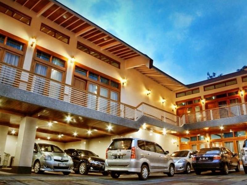 Oyo 1210 Nice Guesthouse Bandung Exterior photo