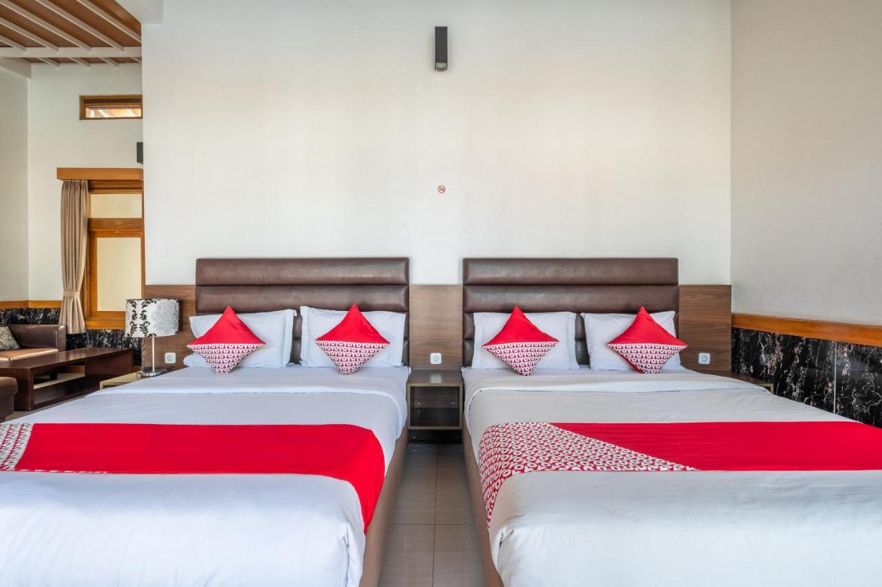 Oyo 1210 Nice Guesthouse Bandung Exterior photo