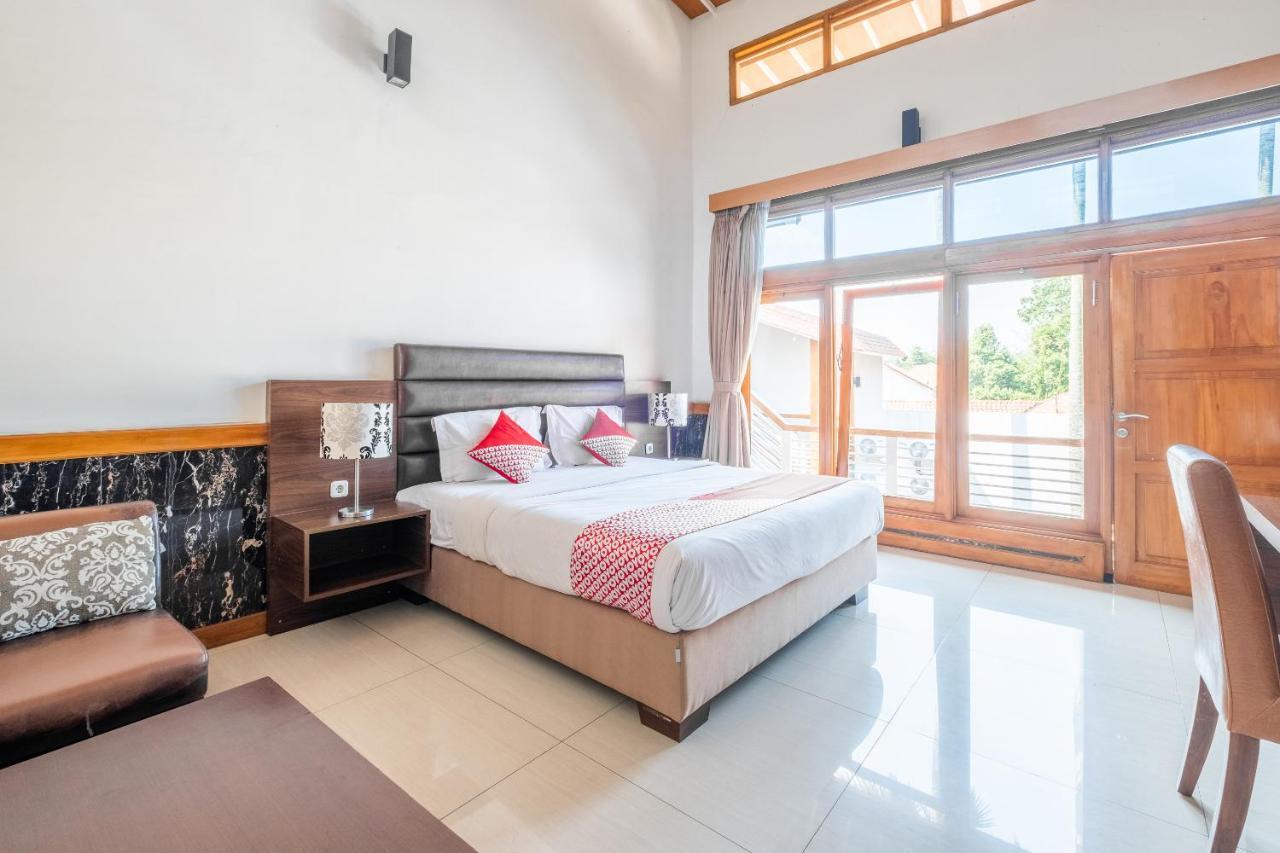 Oyo 1210 Nice Guesthouse Bandung Exterior photo