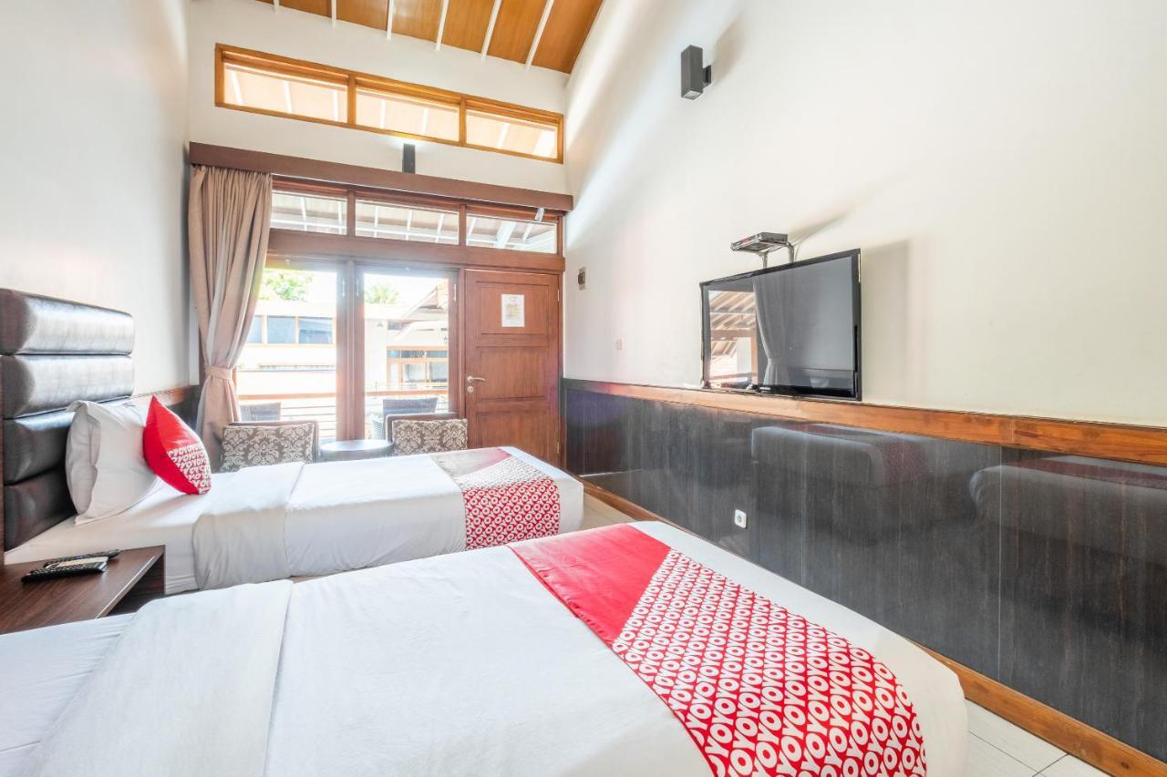 Oyo 1210 Nice Guesthouse Bandung Exterior photo