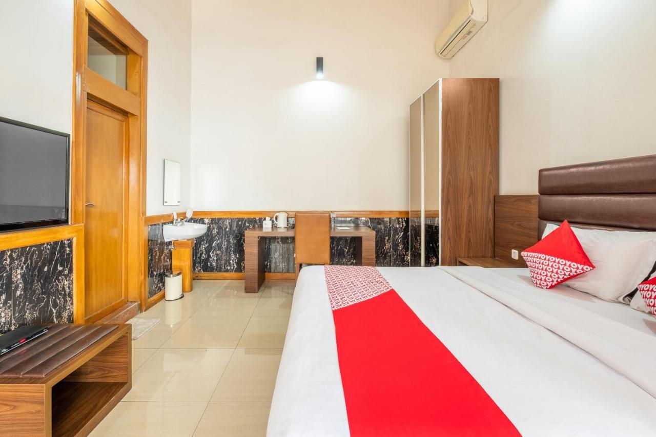 Oyo 1210 Nice Guesthouse Bandung Exterior photo