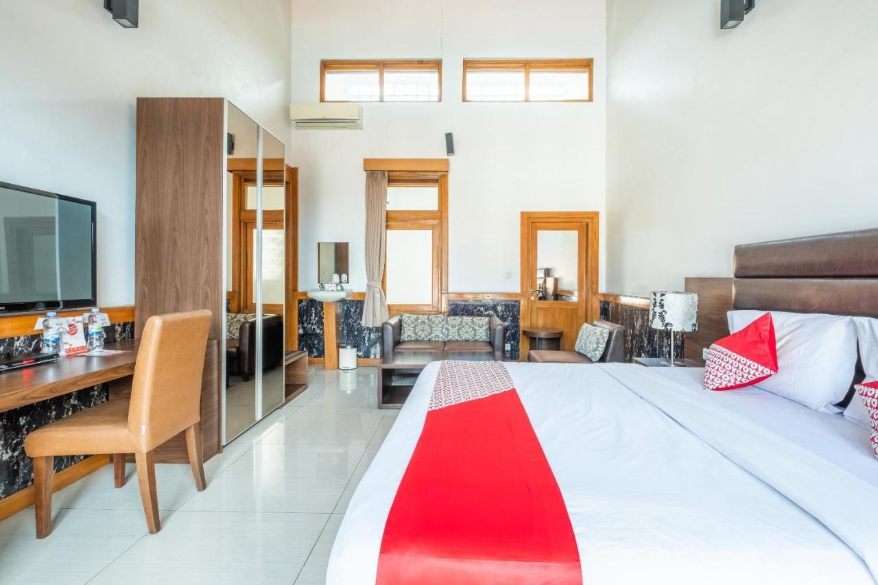 Oyo 1210 Nice Guesthouse Bandung Exterior photo